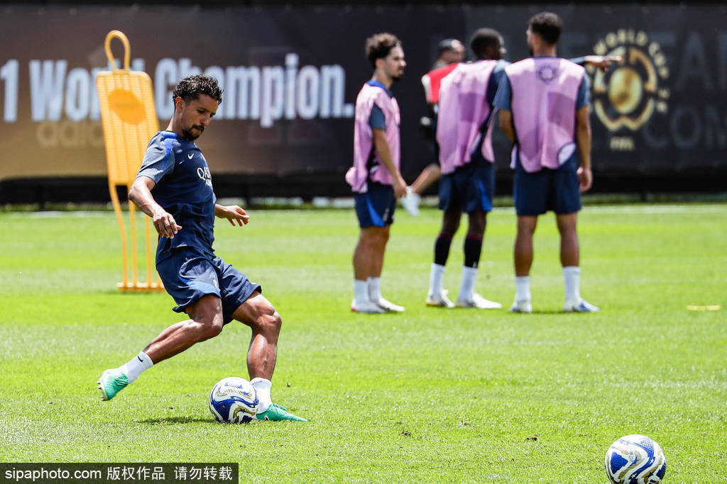 法甲揭幕战裁判揭秘：贝诺伊特·巴斯蒂安能否掌控巴黎与南特的激战？